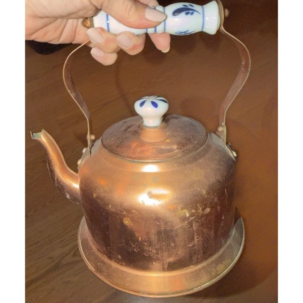 Vtg Copper Tea Kettle Porcelain Handle & Lid Knob Decorative Teapot Pantina